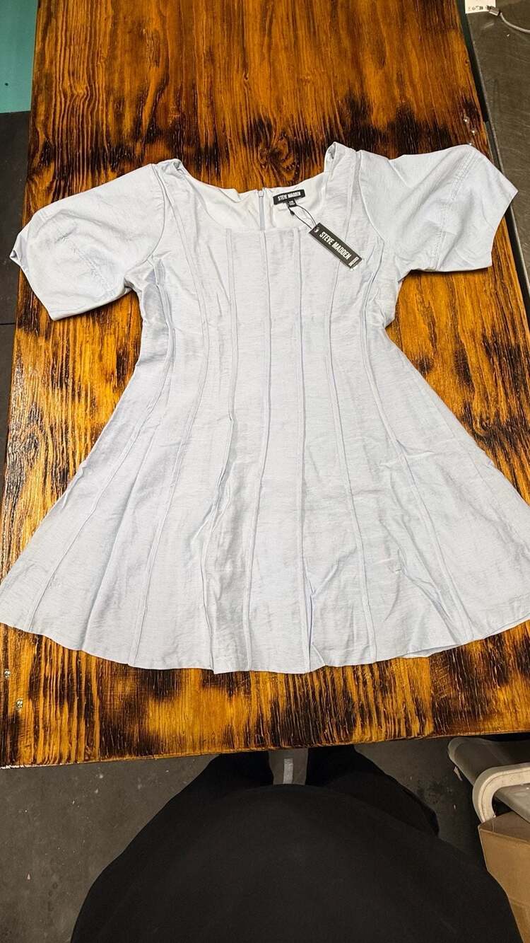 Steve Madden Arta Dress Size 10 Light Blue Short Sleeve Mini Dress
